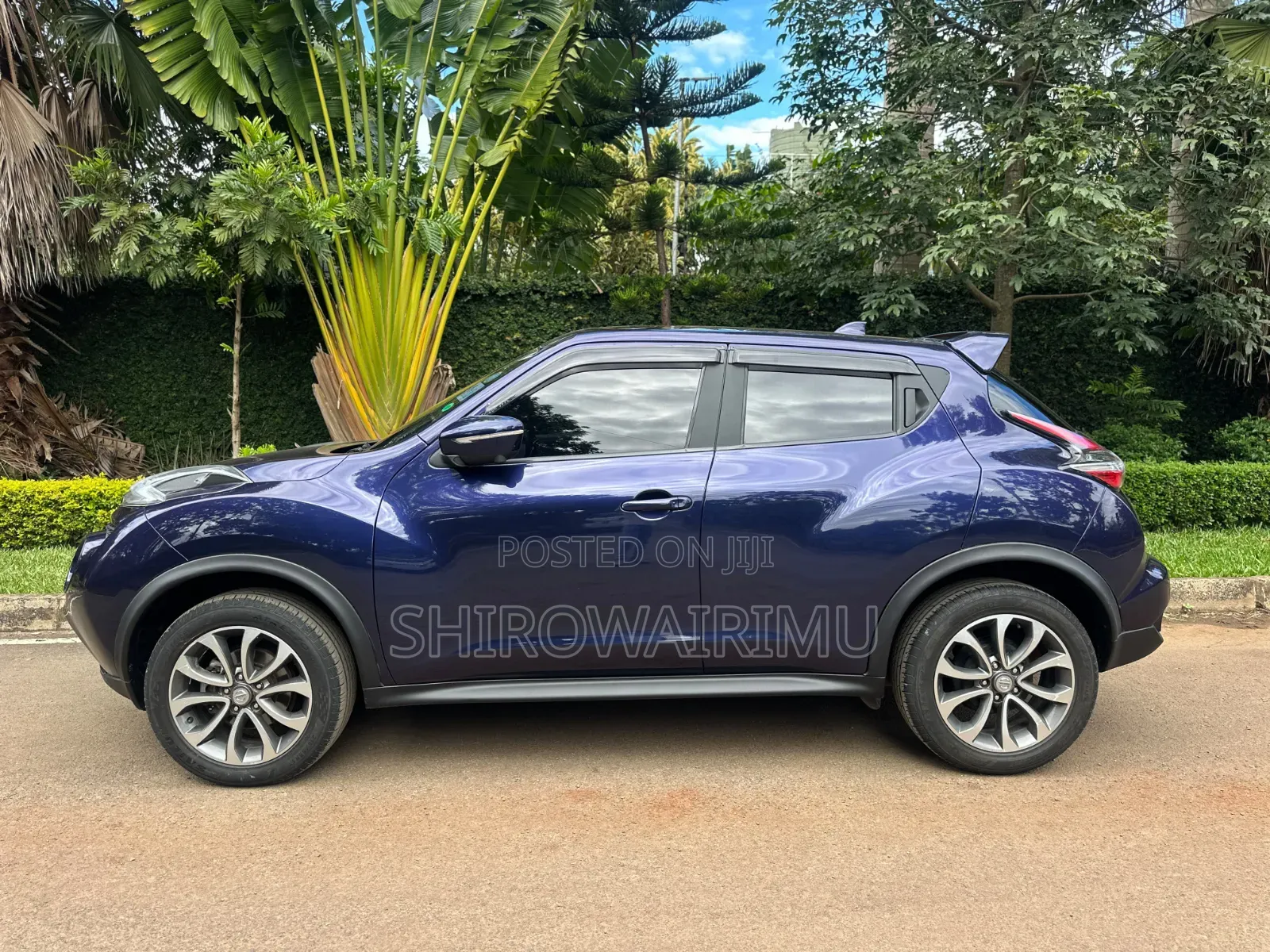 Nissan Juke 2016 Blue