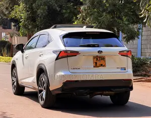 Lexus NX 2015 White