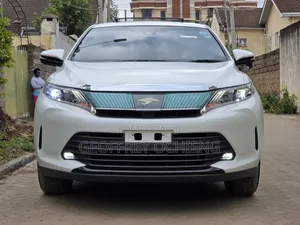 Toyota Harrier 2019 White