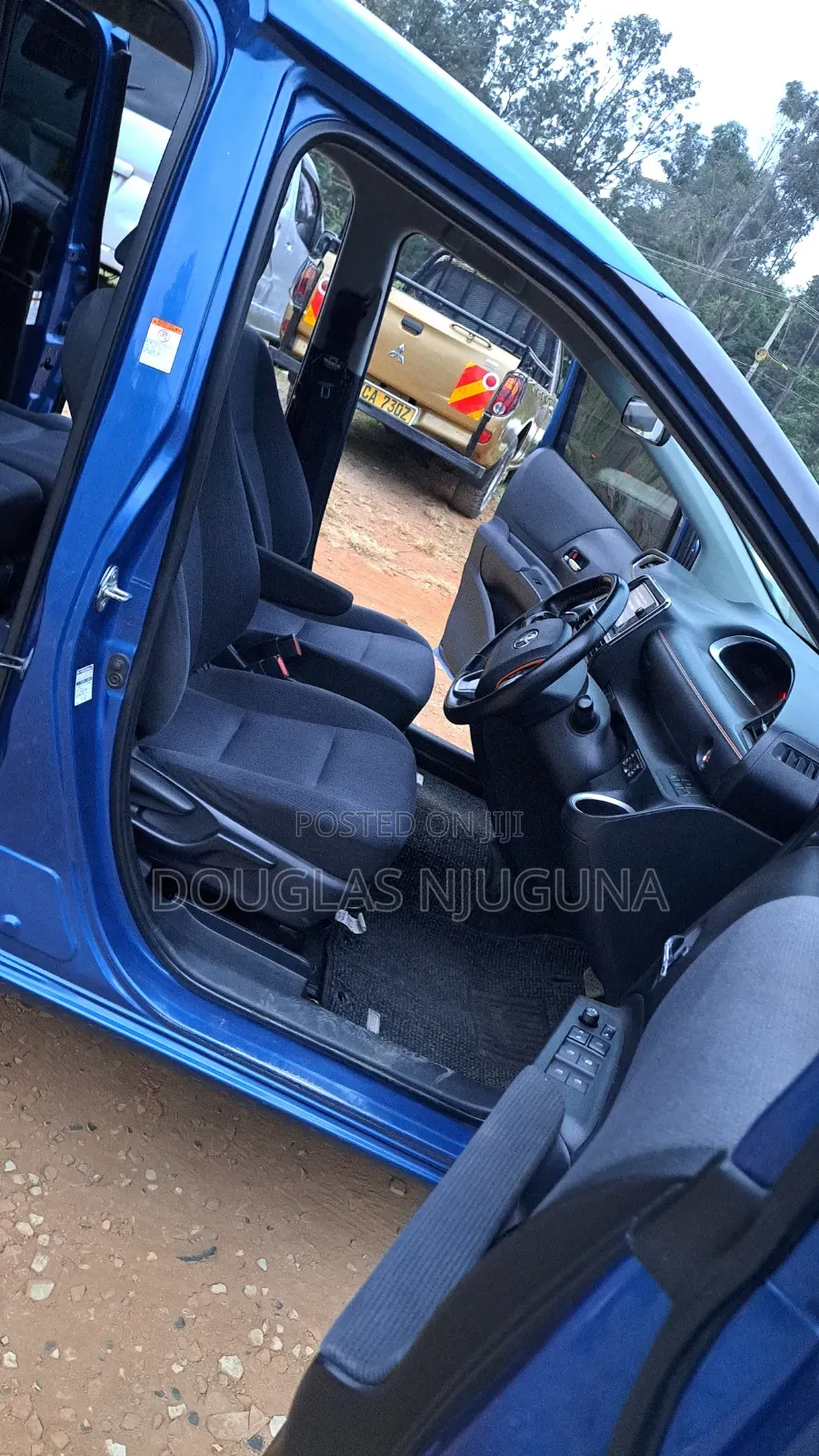Toyota Sienta 2015 Blue
