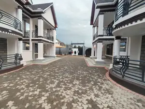 5bdrm House in Upper Elgonview for sale