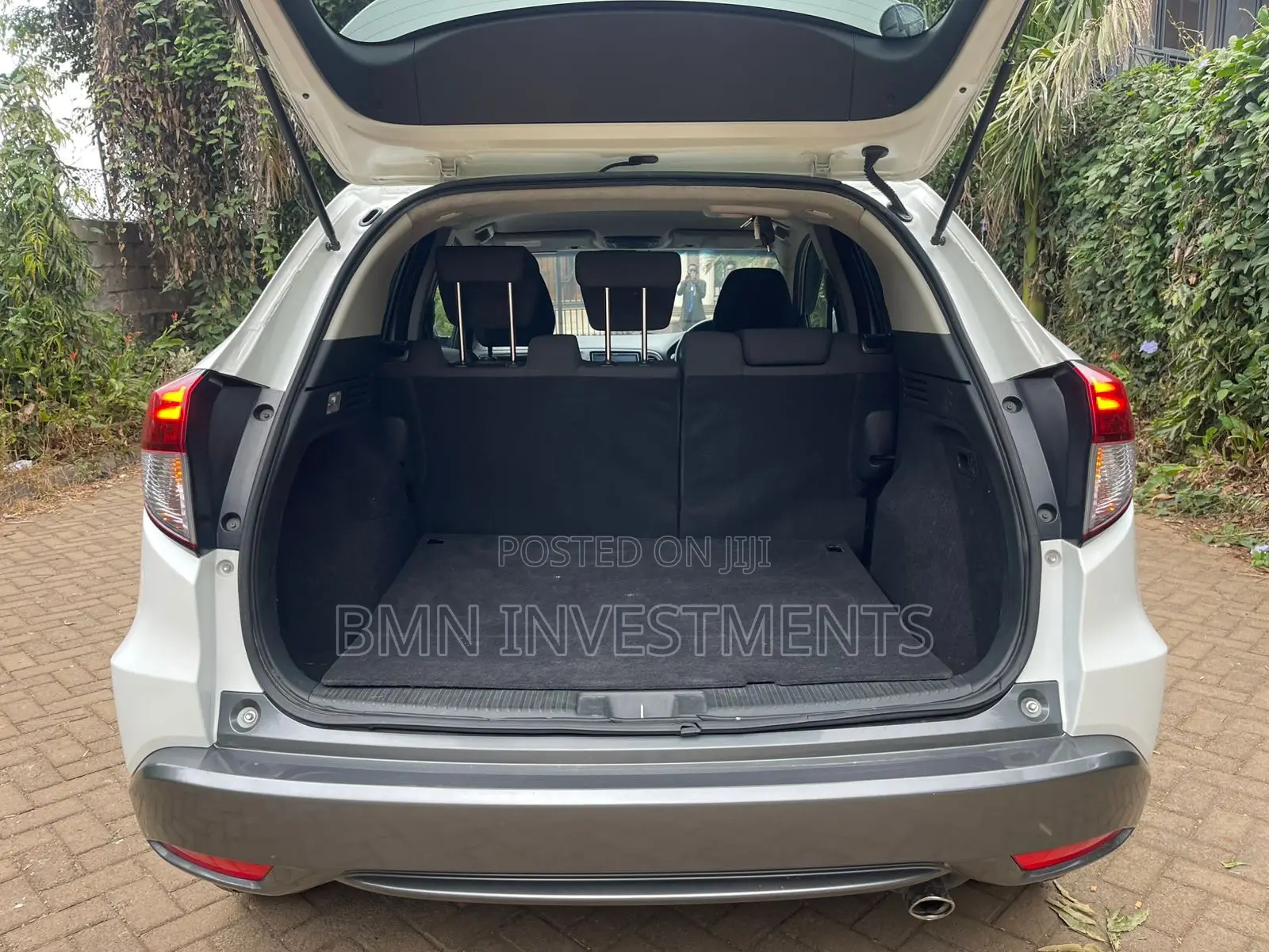 Honda Vezel 1.5 2WD 2019 White