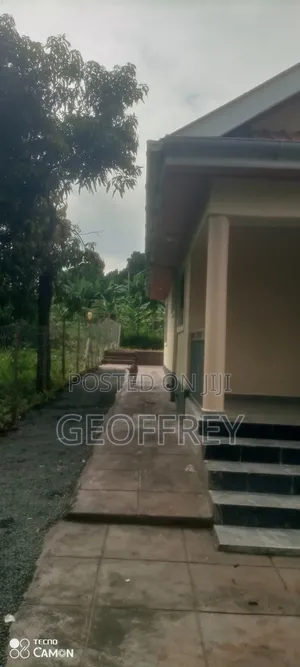 2bdrm Bungalow in Mugumo, Kiuu for rent