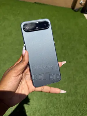 Tecno Spark Slim 256 GB Gray