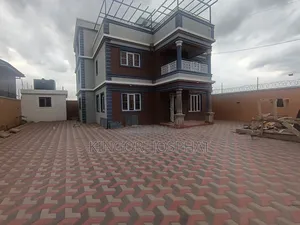 6bdrm Maisonette in Hilltop, Sabaki for sale