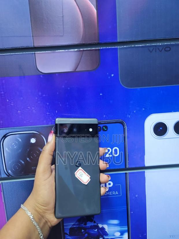 Google Pixel 6 128 GB Black - thumbnail 2