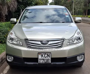 Subaru Outback 2010 Silver