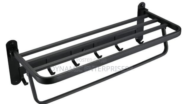 Huma Towel Rail Black - main view