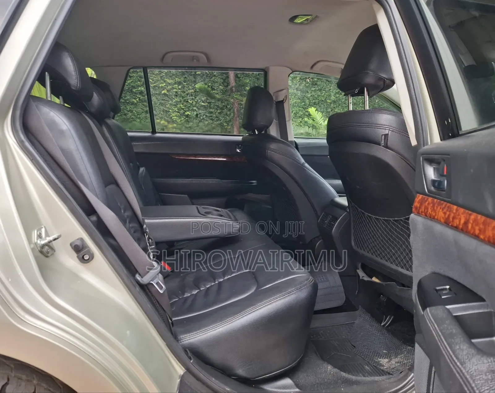 Subaru Outback 2010 Silver