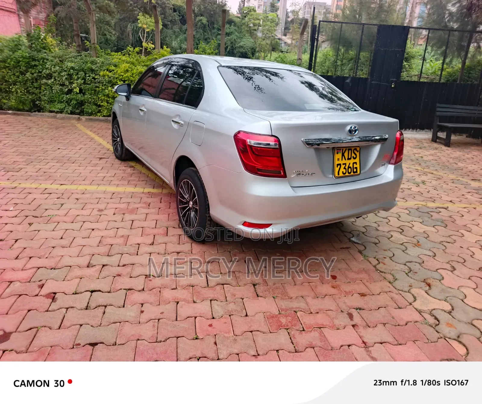 Toyota Axio 1.5 Hybrid 2WD 2017 Silver