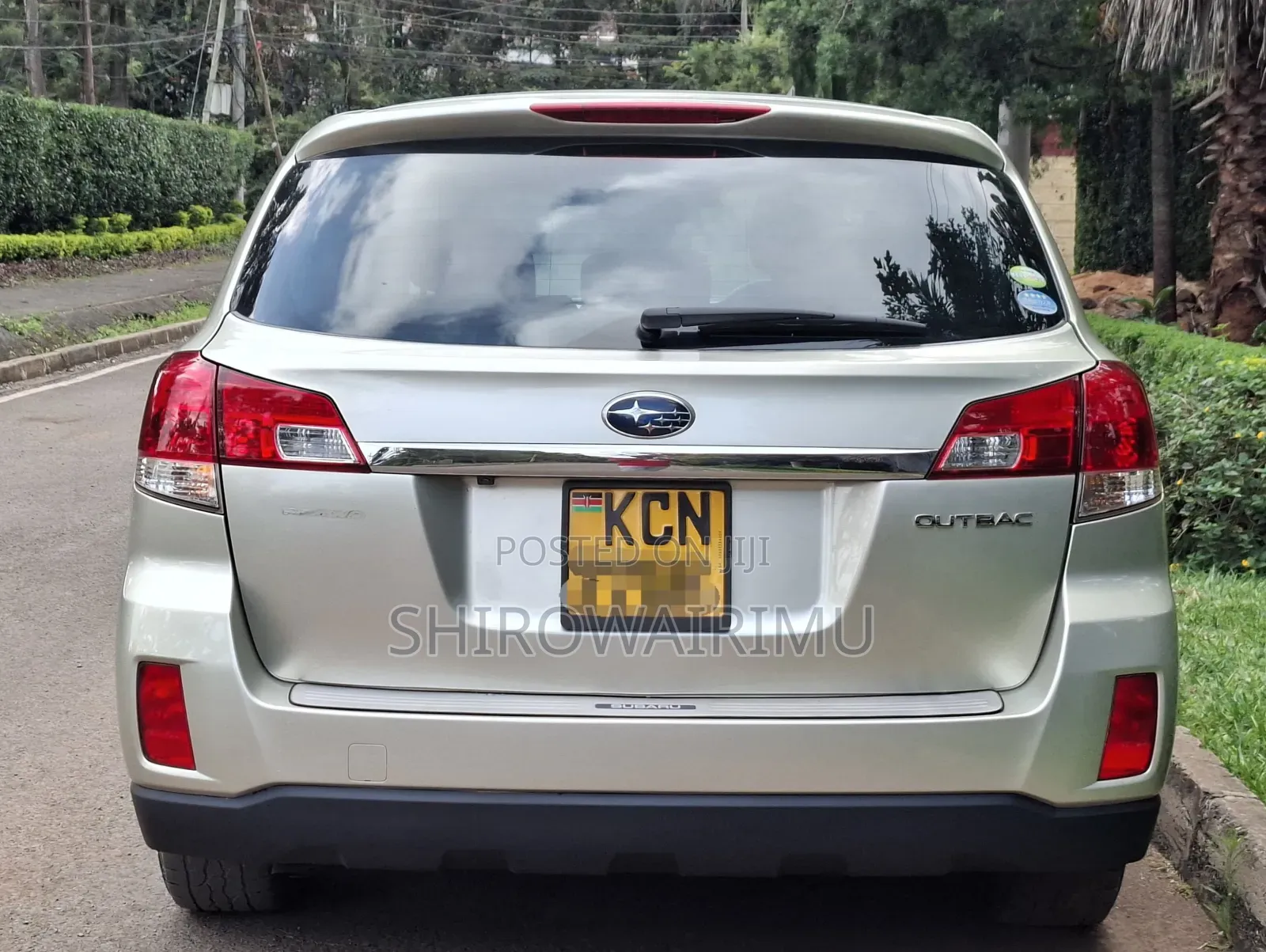 Subaru Outback 2010 Silver