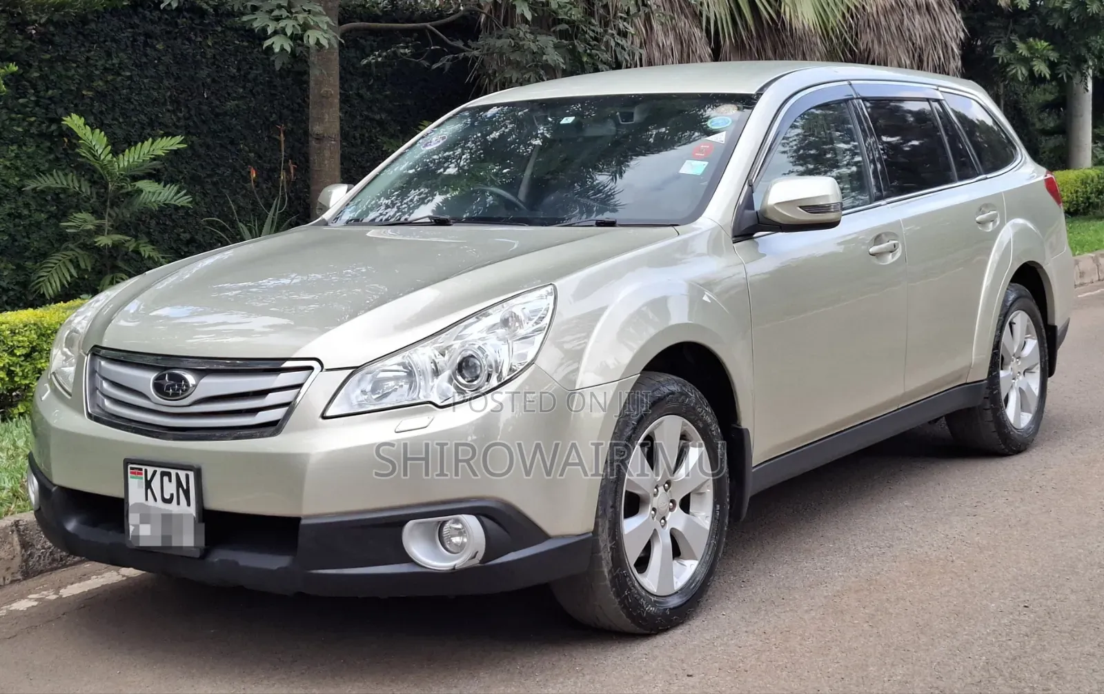 Subaru Outback 2010 Silver
