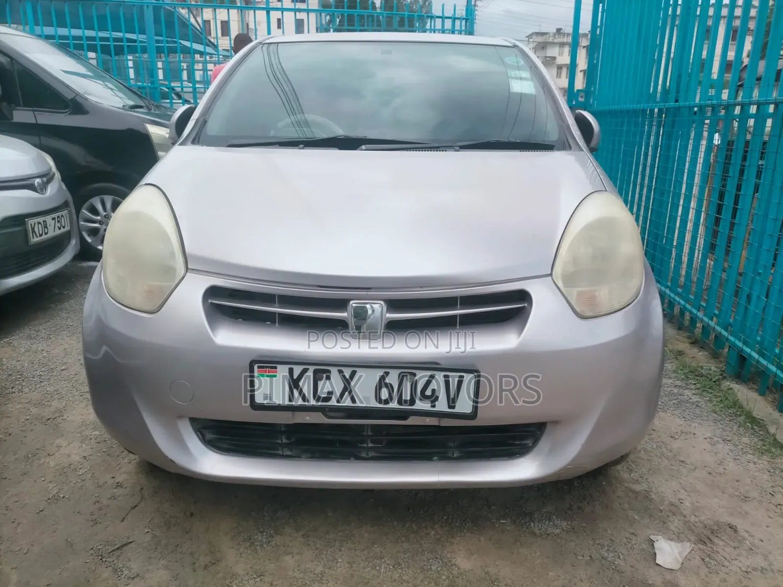 Toyota Passo 2012 Silver