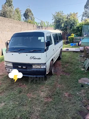 Nissan Caravan (Urvan) 2012 White