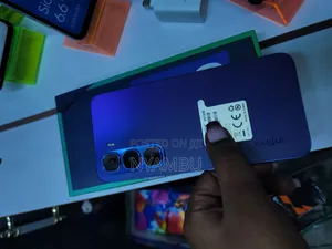 Infinix Hot 60i 128 GB Blue