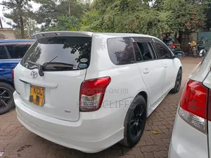 Toyota Corolla Fielder 2010 White