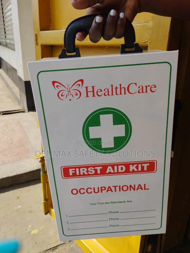 Occupational First Aid Kit - thumbnail 3