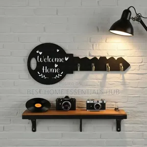 *Wall Mounted Decorative Wooden Key Organize