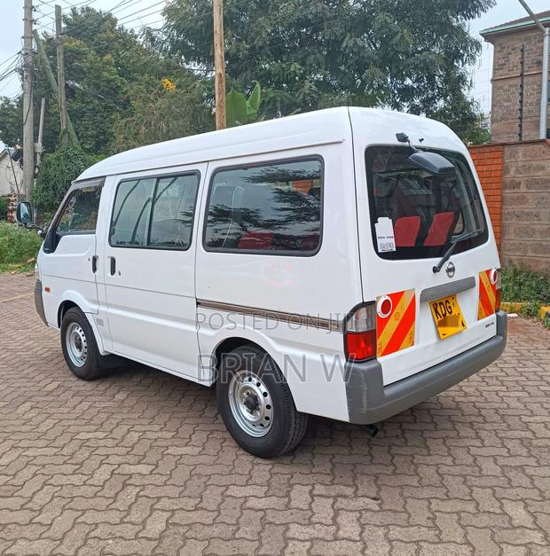 Nissan Vanette 2014 White - thumbnail 5