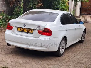 BMW 320i 2007 White