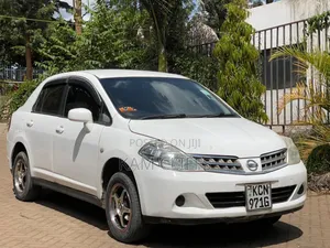 Nissan Tiida 2011 White