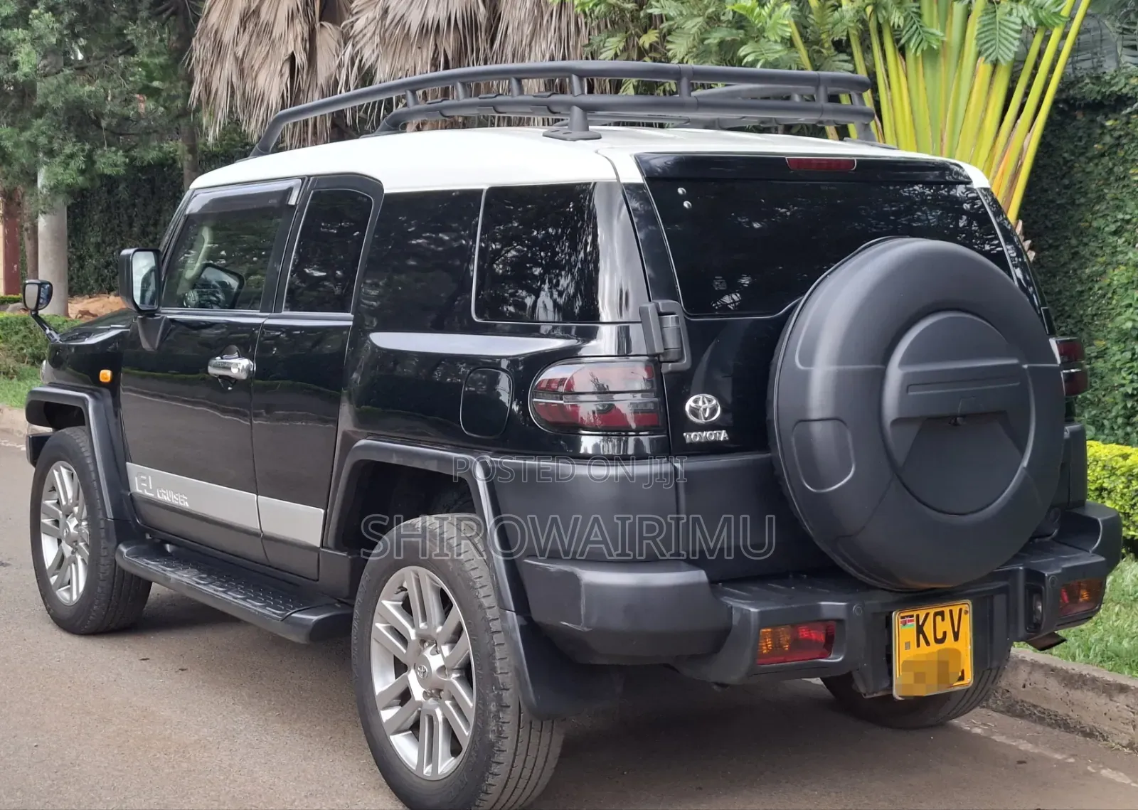 Toyota FJ Cruiser 2012 Matt Black