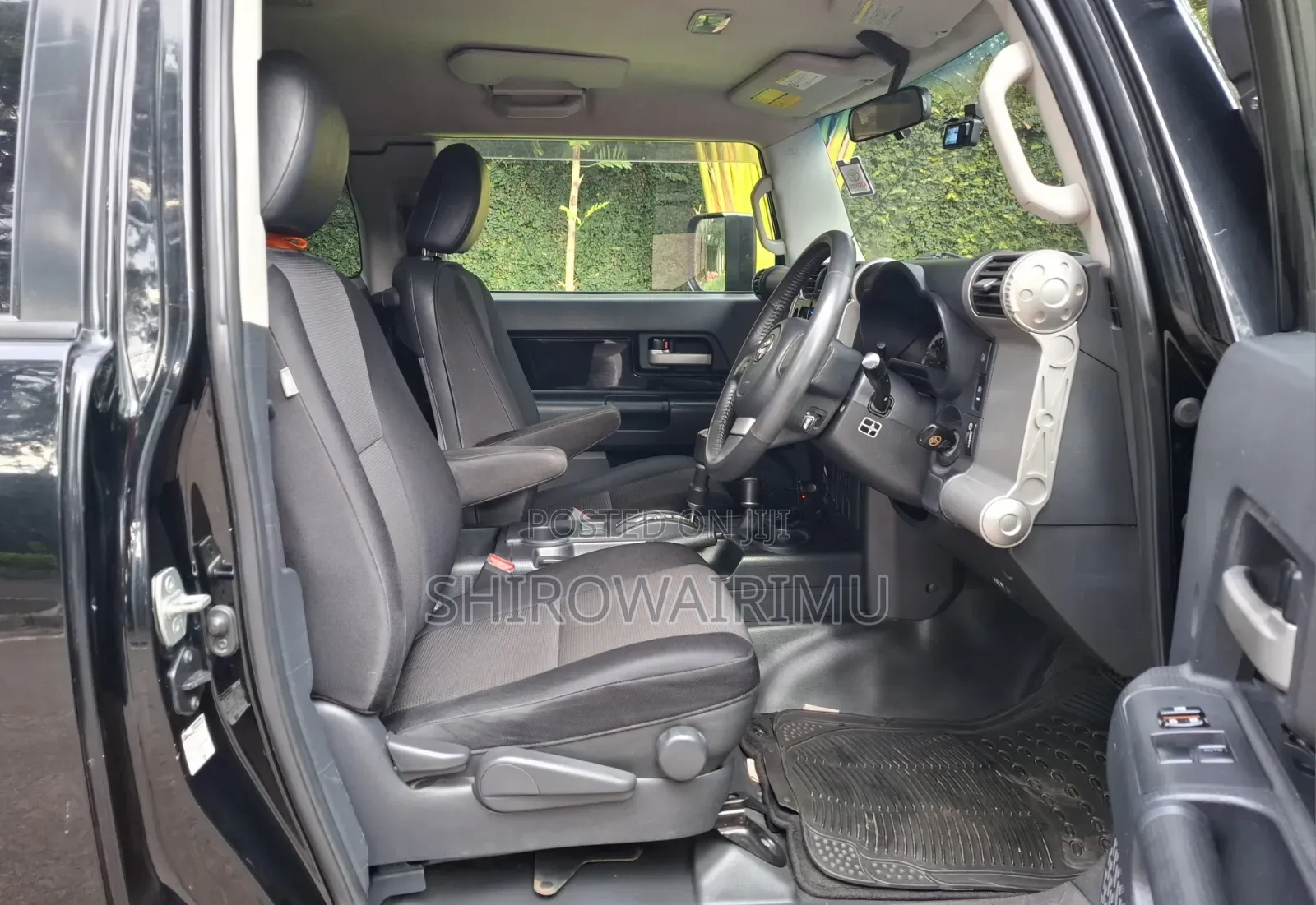 Toyota FJ Cruiser 2012 Matt Black