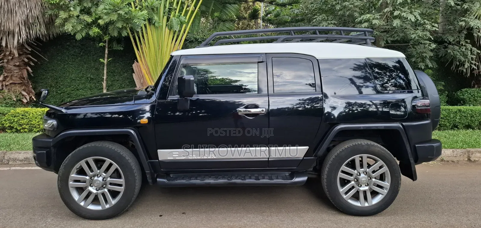 Toyota FJ Cruiser 2012 Matt Black