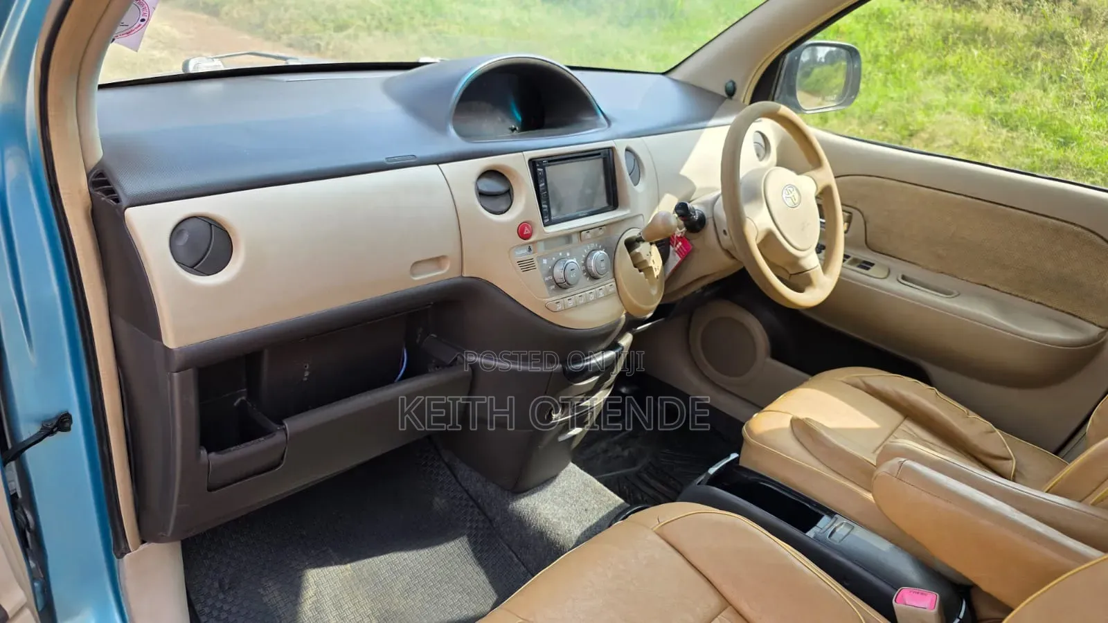Toyota Sienta 2009 Blue