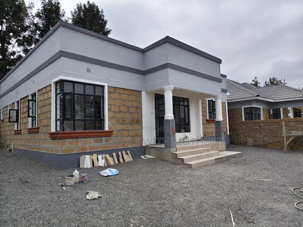 3bdrm Bungalow in Nkoroi for sale - thumbnail 2