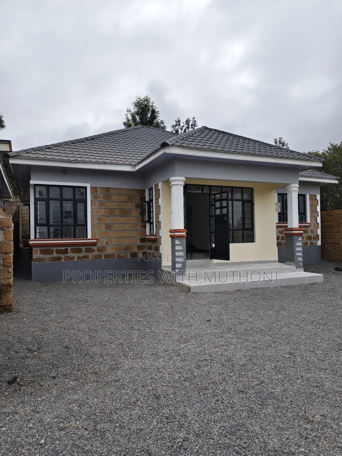 3bdrm Bungalow in Nkoroi for sale