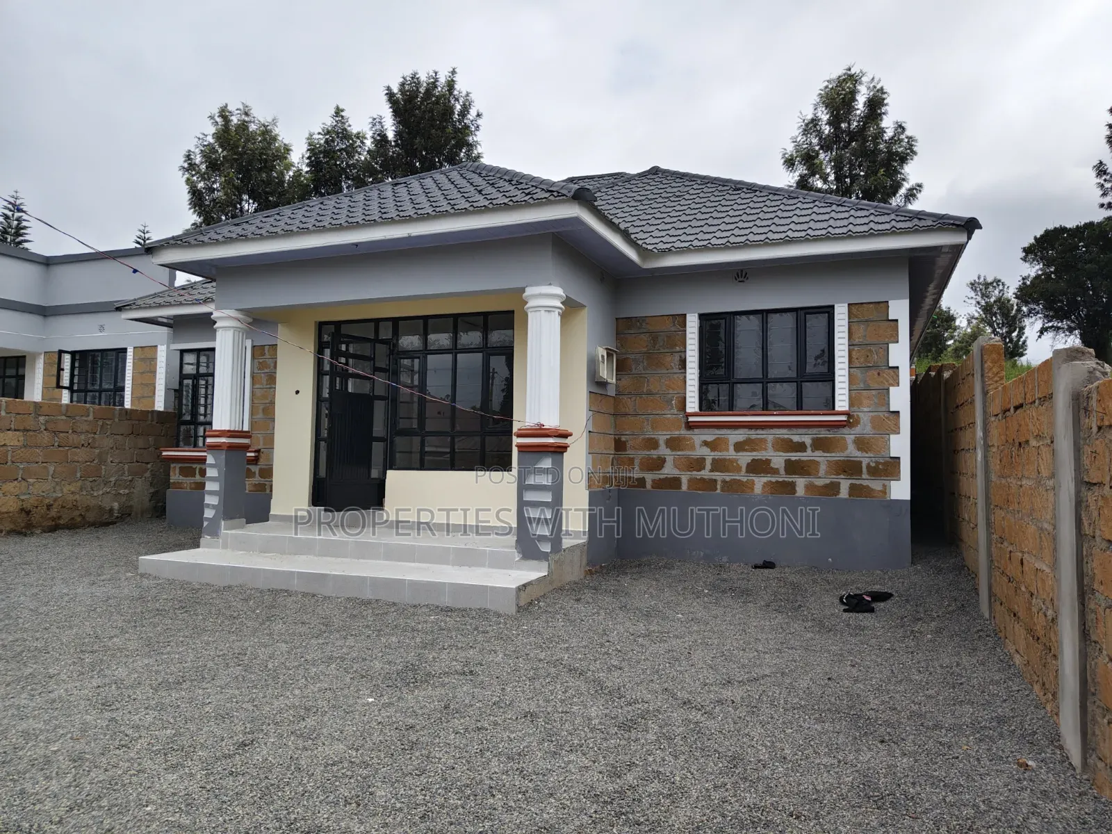 3bdrm Bungalow in Nkoroi for sale