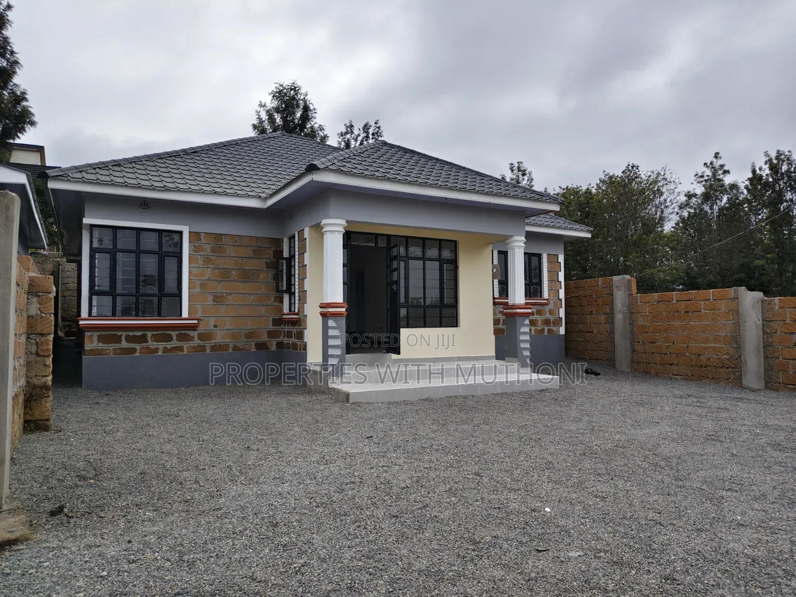 3bdrm Bungalow in Nkoroi for sale