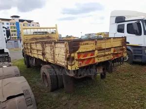 Isuzu FVR 2022 Model Low Bed