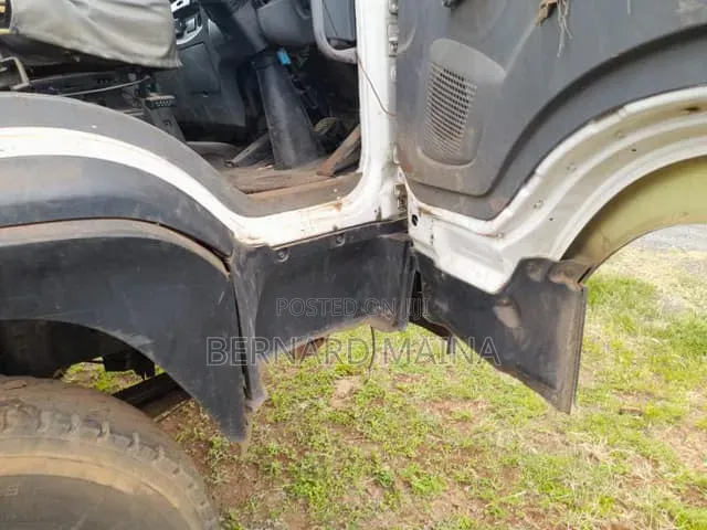 Isuzu FVR 2022 Model Low Bed