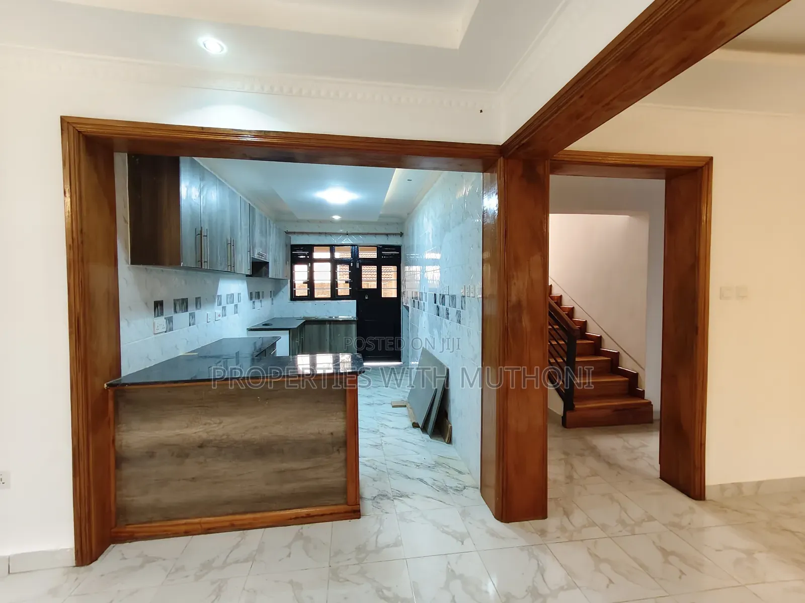 5bdrm Maisonette in Nkoroi for sale