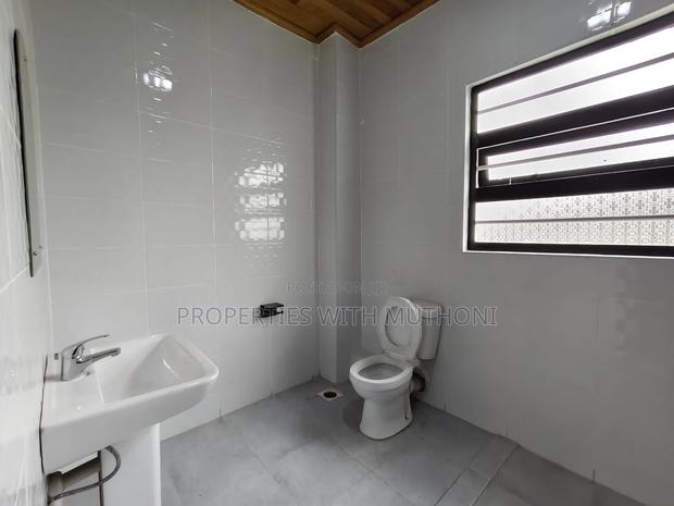 5bdrm Maisonette in Nkoroi for sale - thumbnail 10