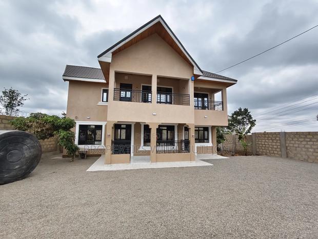 5bdrm Maisonette in Nkoroi for sale - thumbnail 14