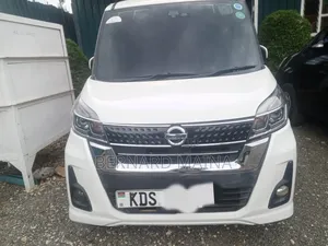 Nissan Dayz 2017 White