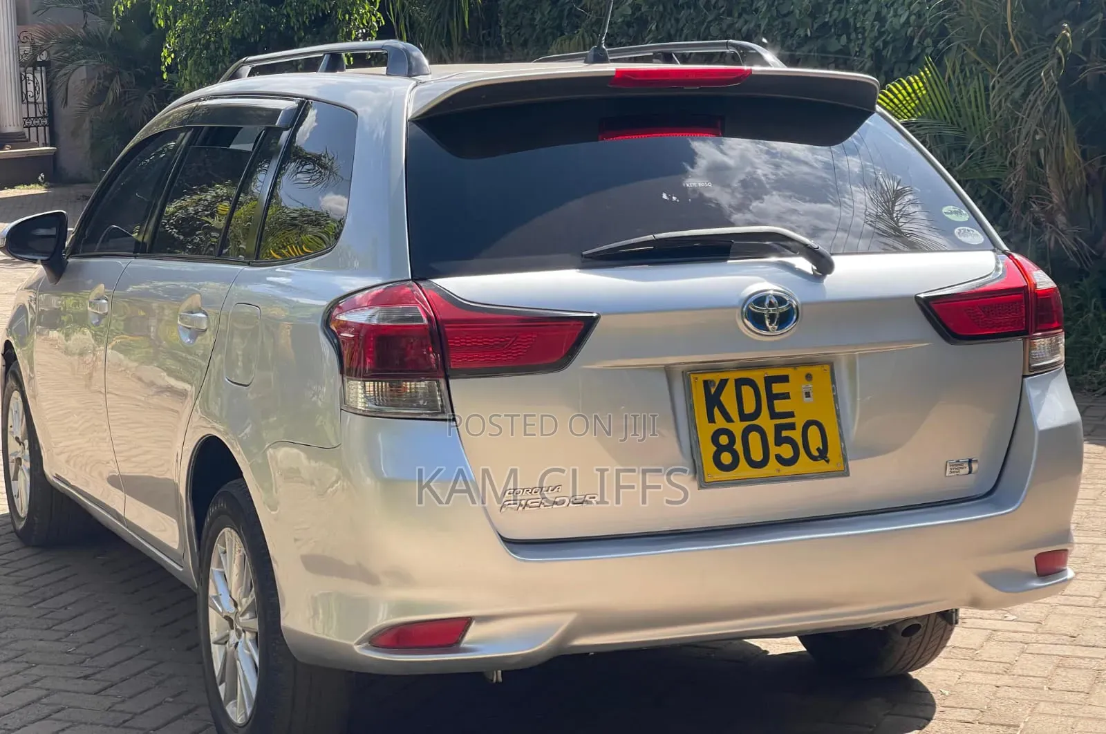 Toyota Corolla Fielder 2015 Silver