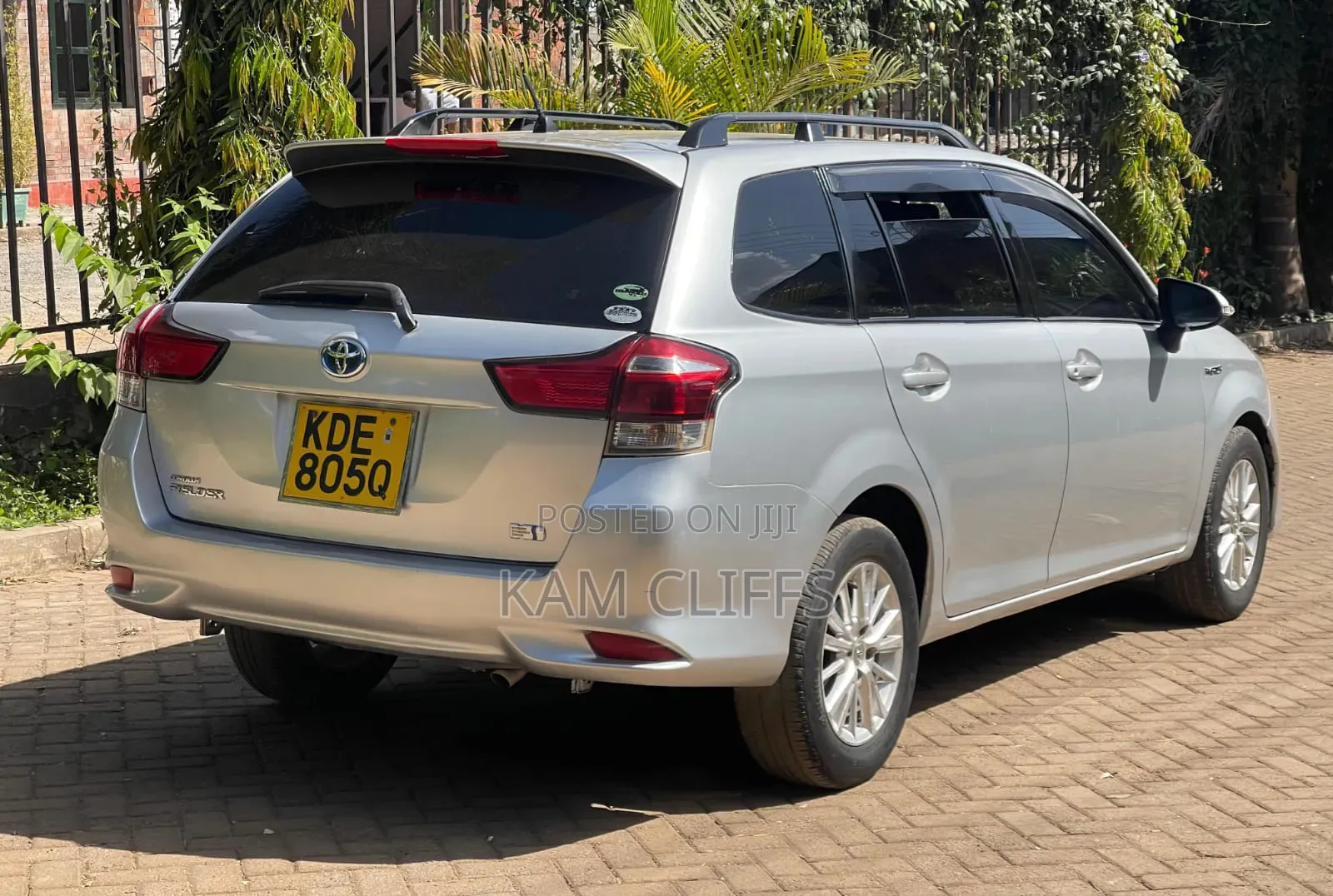 Toyota Corolla Fielder 2015 Silver