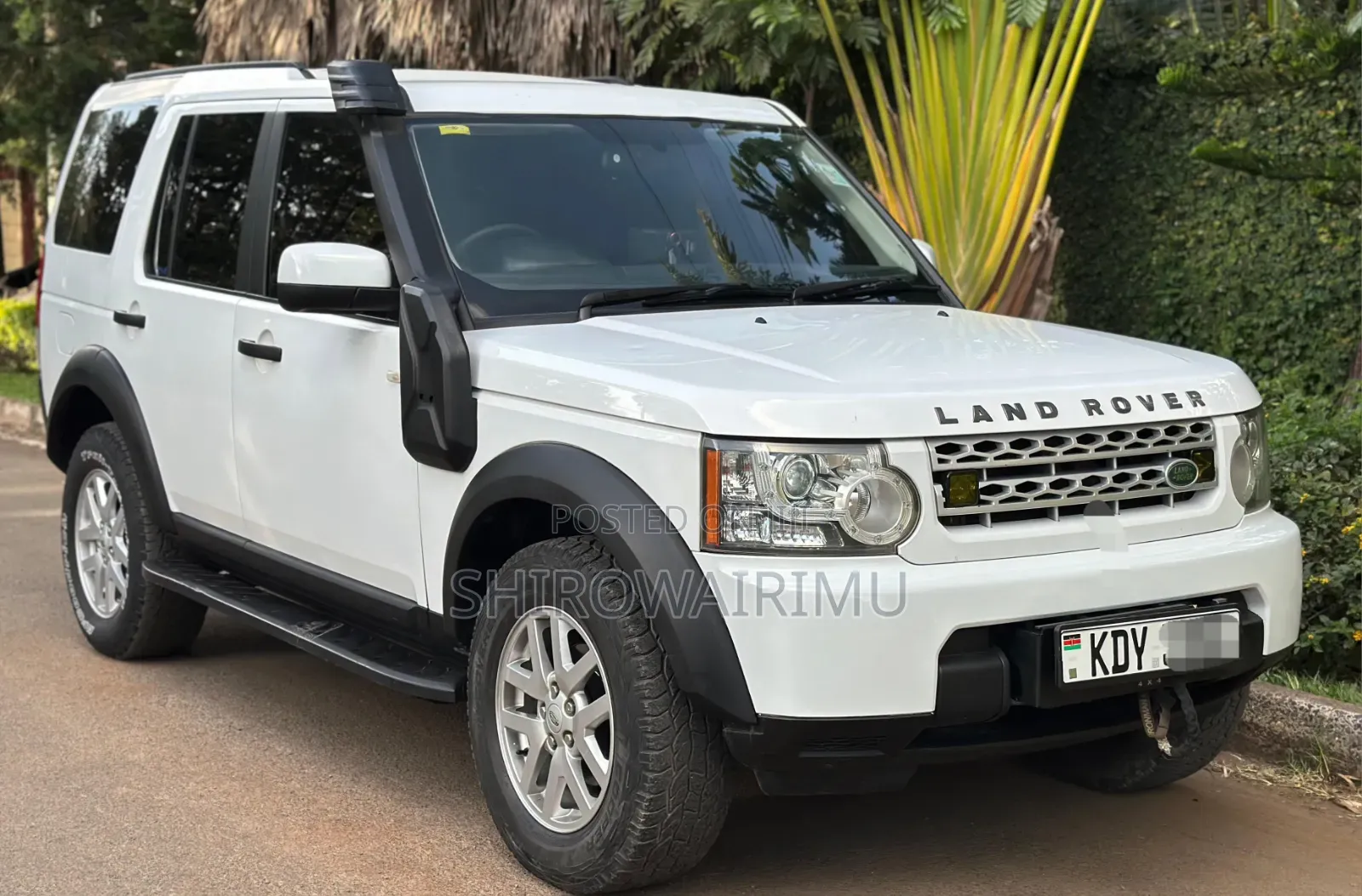 Land Rover Discovery 2013 Pearl