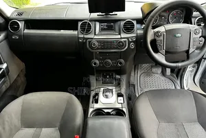Land Rover Discovery 2013 Pearl