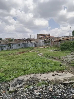 Selling PLT in Githurai 44 Few Meters From Tarmac