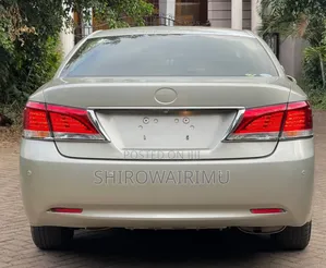Toyota Crown 2013 Silver