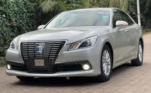 Toyota Crown 2013 Silver