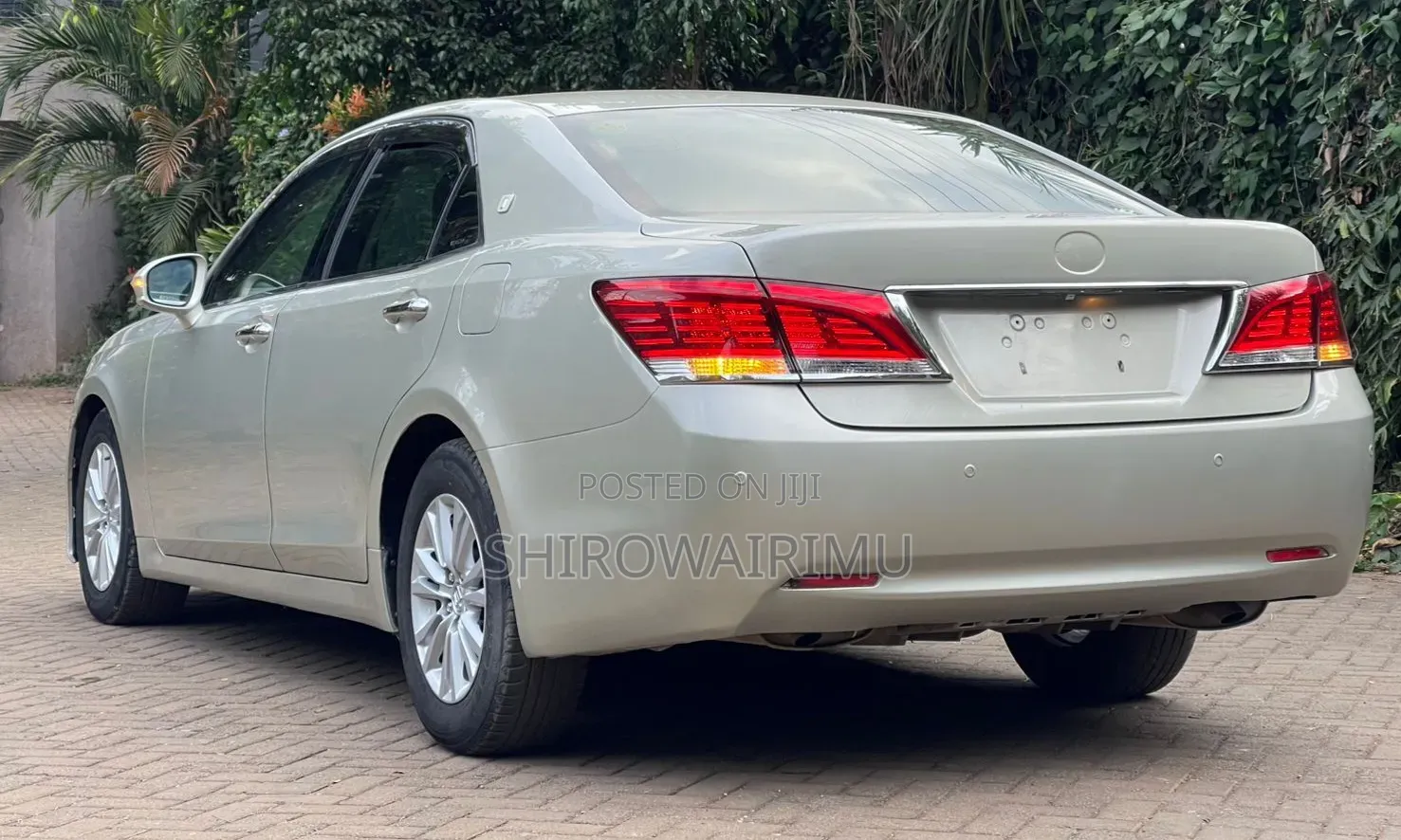 Toyota Crown 2013 Silver