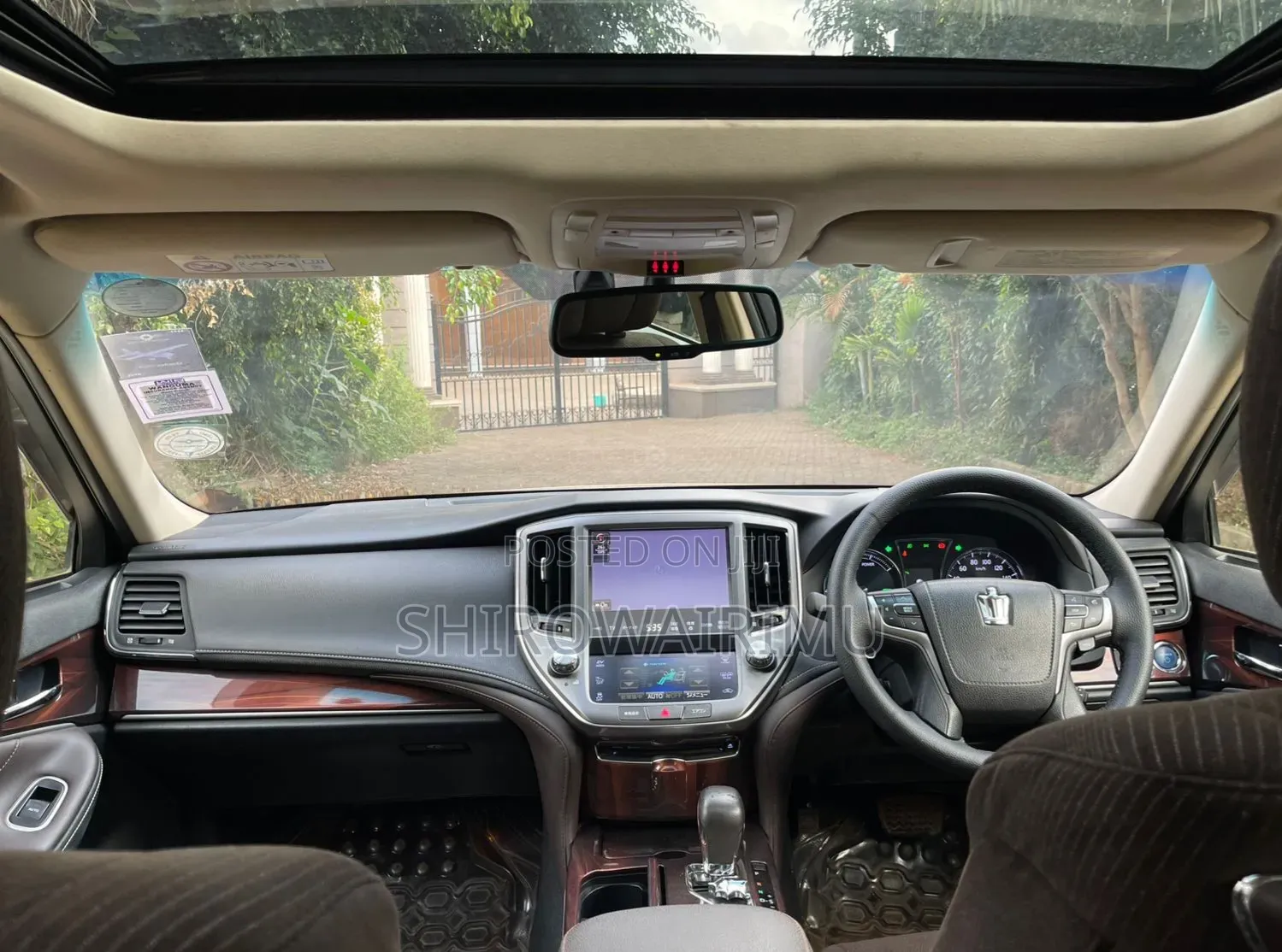 Toyota Crown 2013 Silver