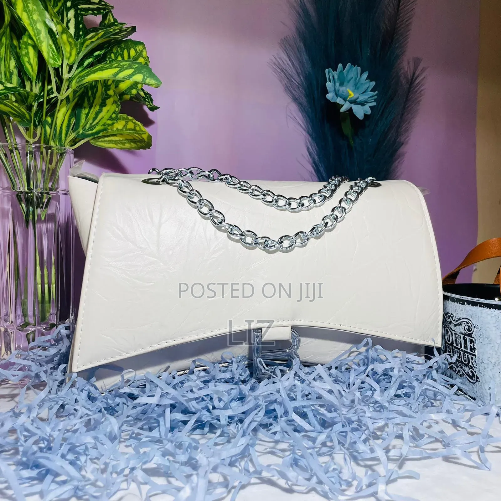 Unique Trendy Handbags.