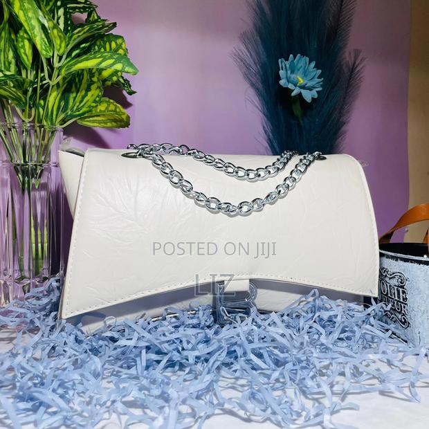 Unique Trendy Handbags. - thumbnail 2